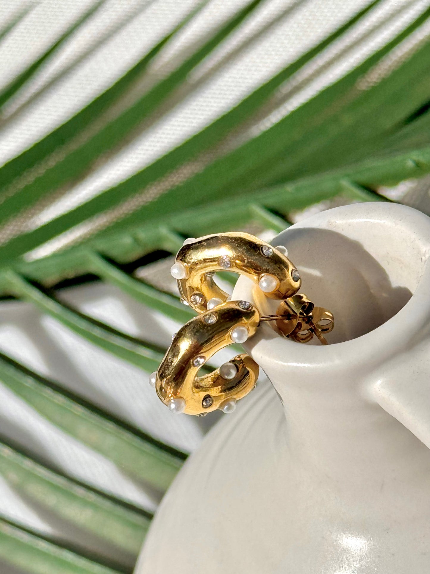 Golden pearl Hoops