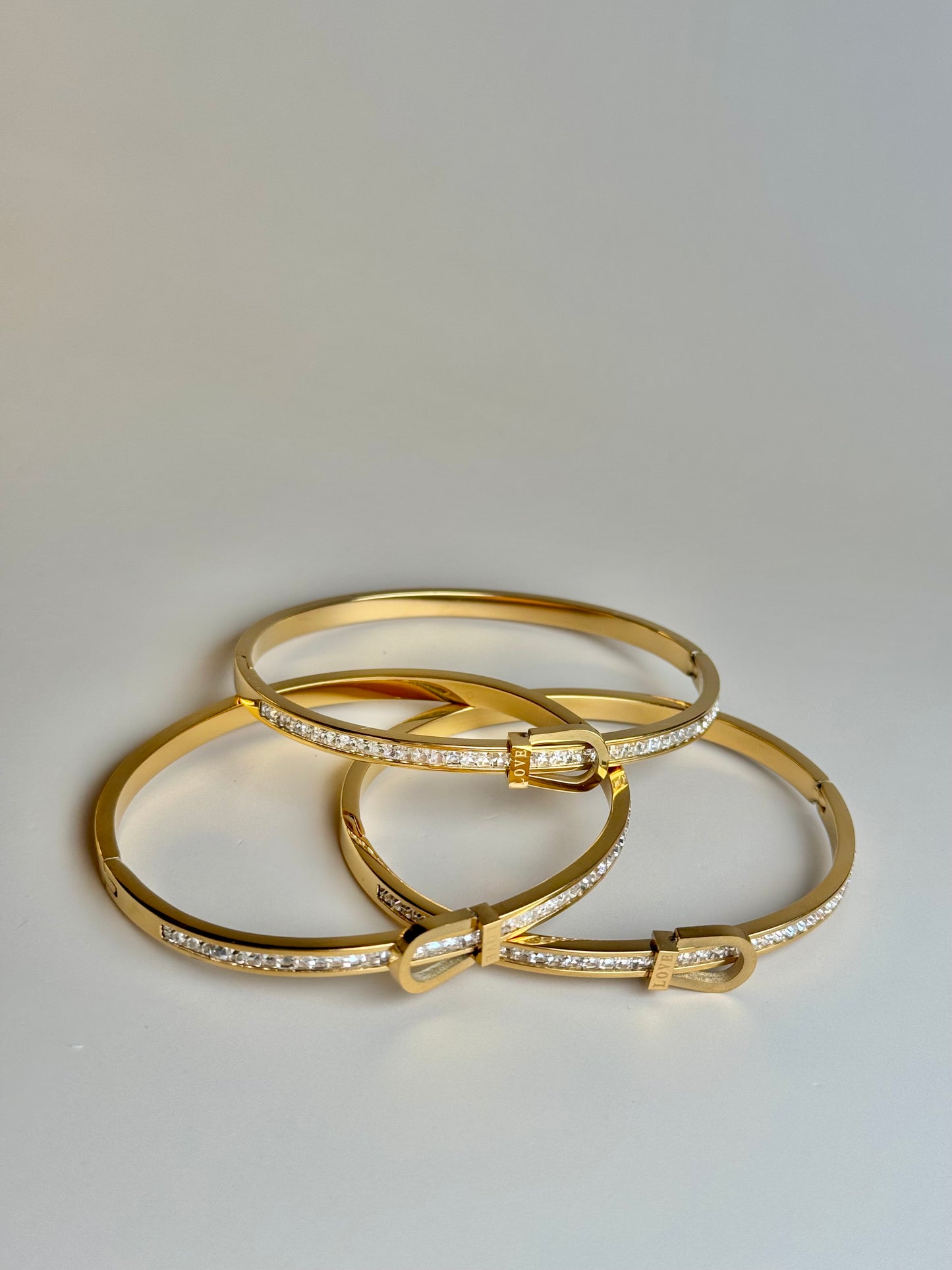 Belt bracelete